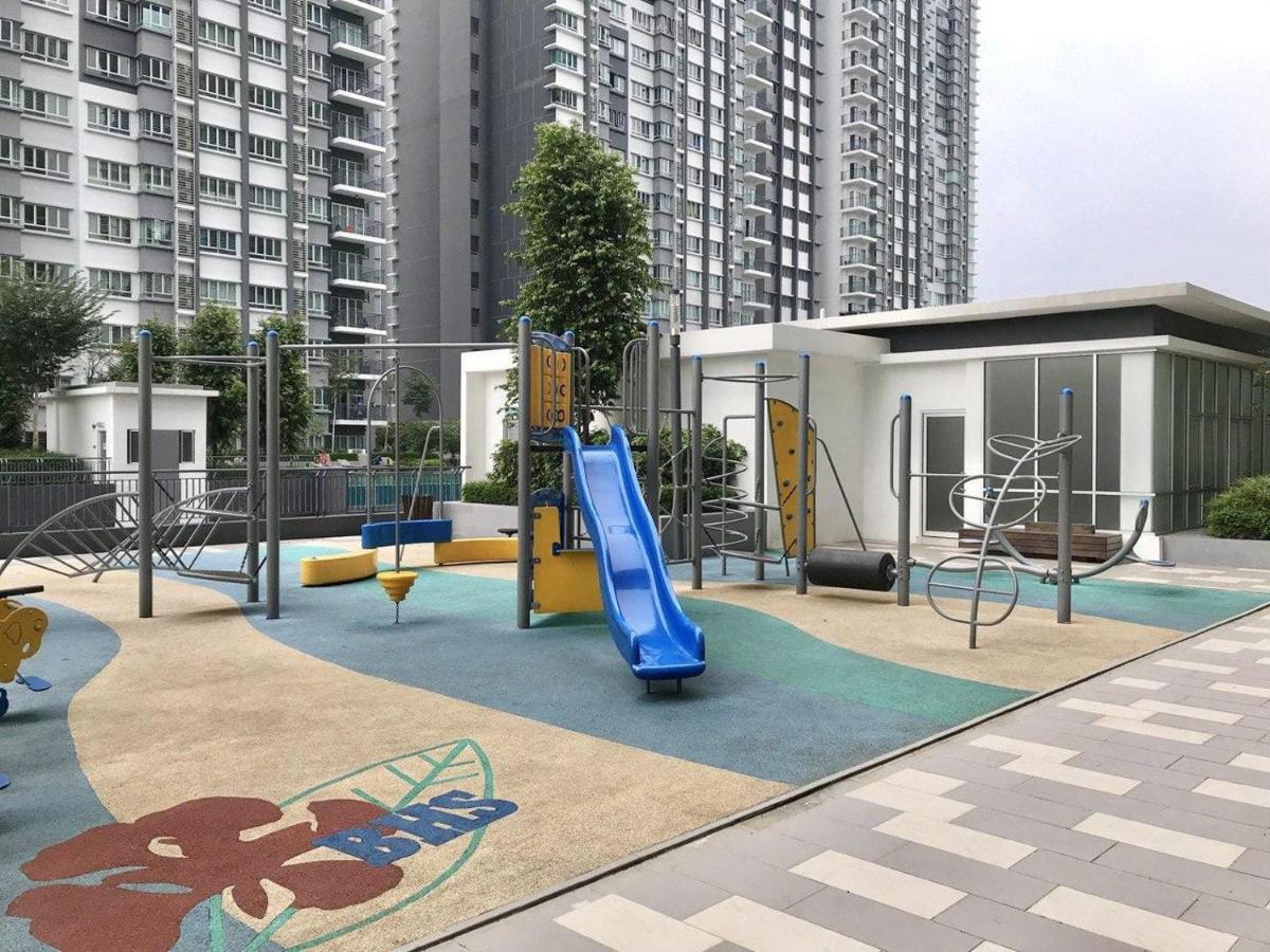 באנגי Qaisara D'Savanna Homestay@Southville City מראה חיצוני תמונה